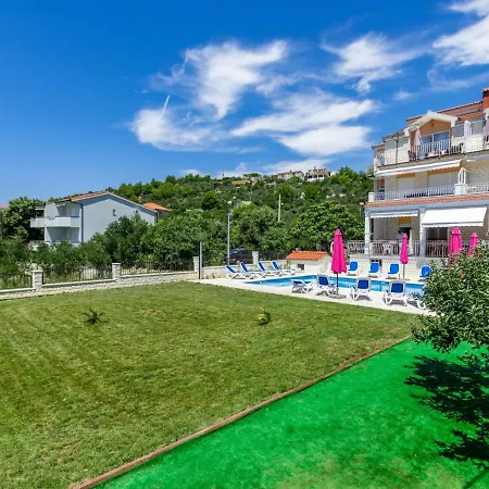 Matijas-4 * Poljica (Trogir)